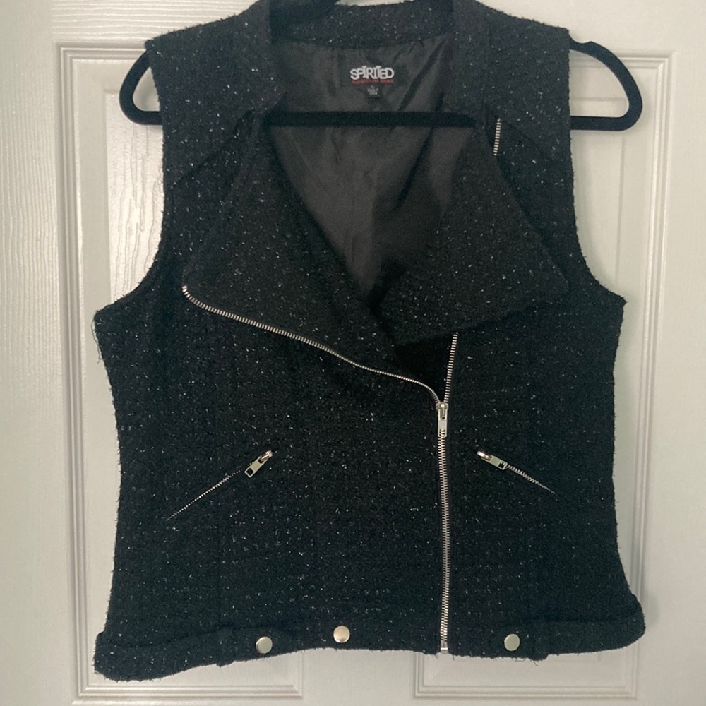 Fun sparkly black Moto style vest. Polyester fabric. Sz Med.